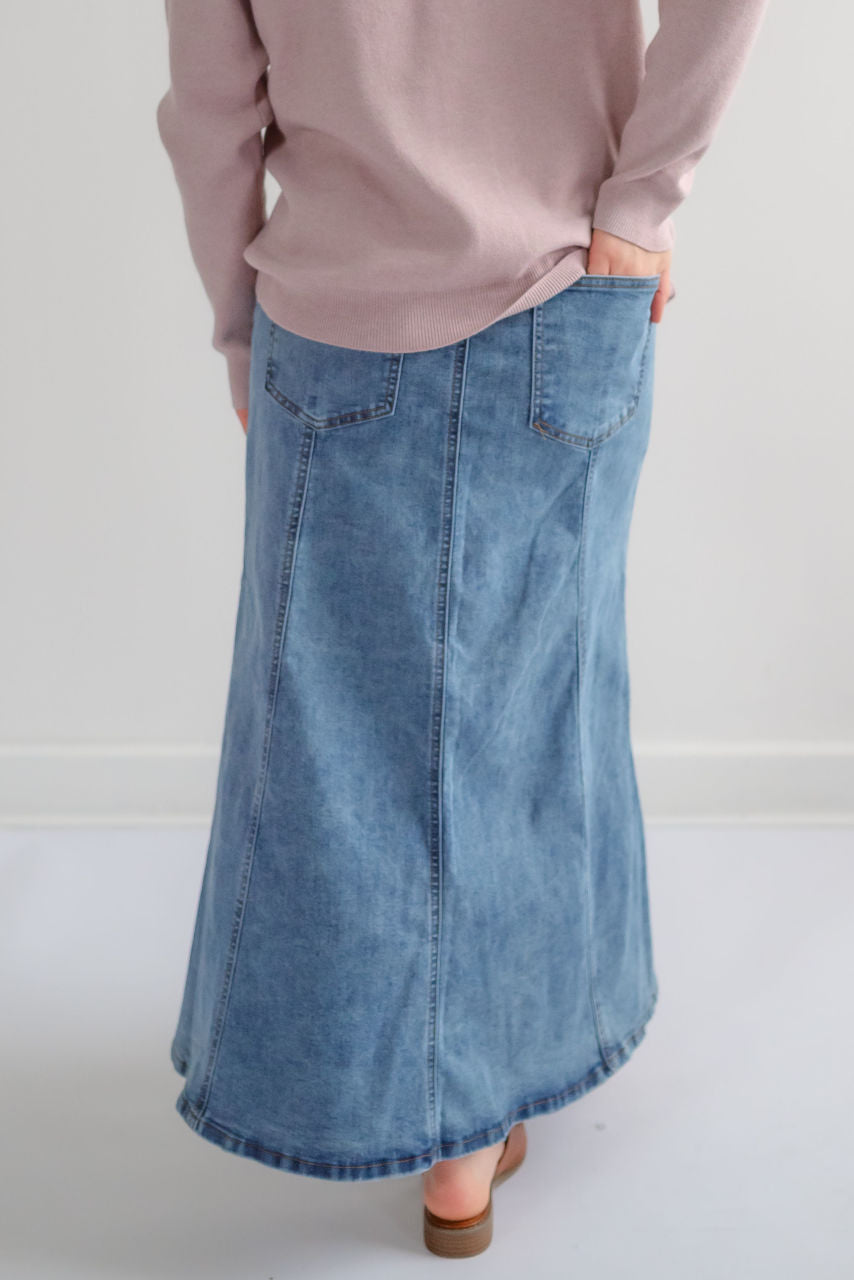 Sedona Midi Denim Skirt in Medium Wash