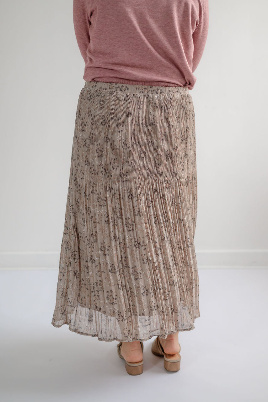 Remington Floral Crinkle Skirt in Burlwood