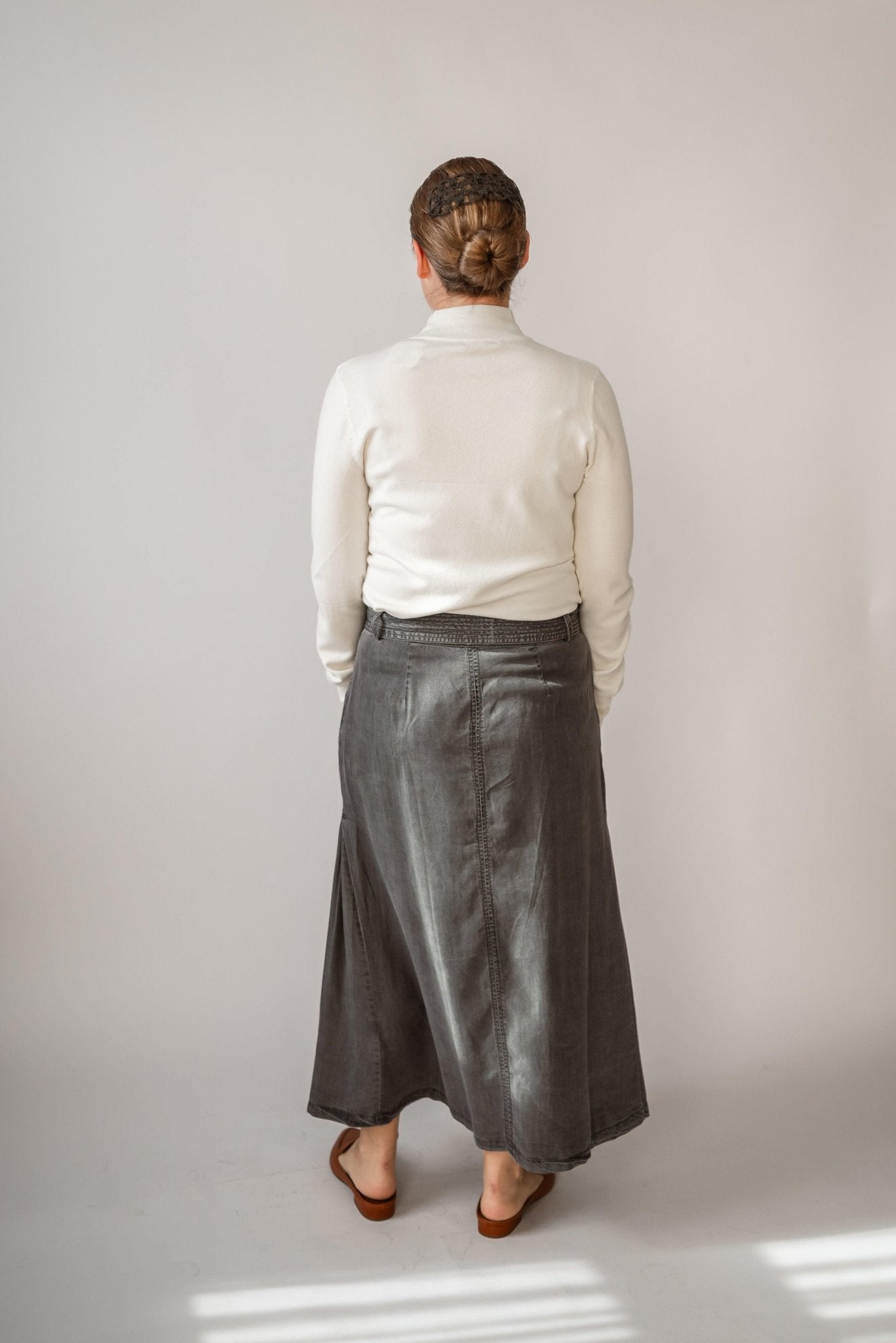 Jenna Chambray Midi Skirt in Black - FINAL SALE - Jenna Chambray Midi Skirt in Black - FINAL SALE - undefined - Salt and Honey