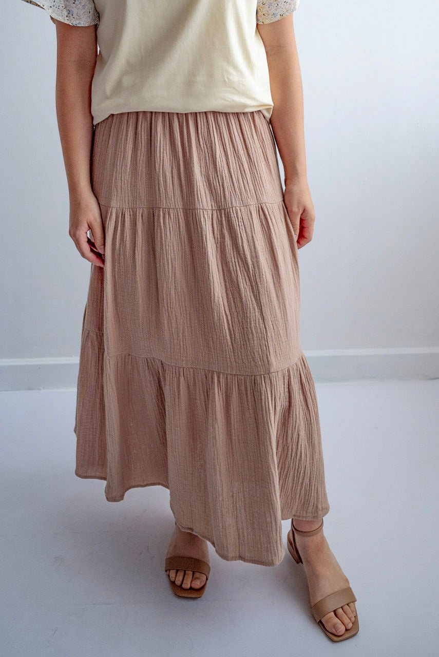 Joplin Gauze Tiered Skirt in Taupe