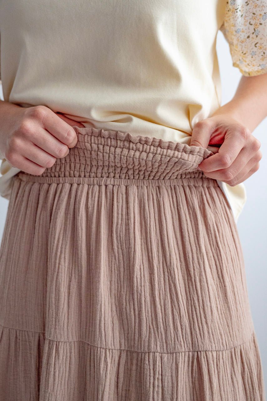 Joplin Gauze Tiered Skirt in Taupe