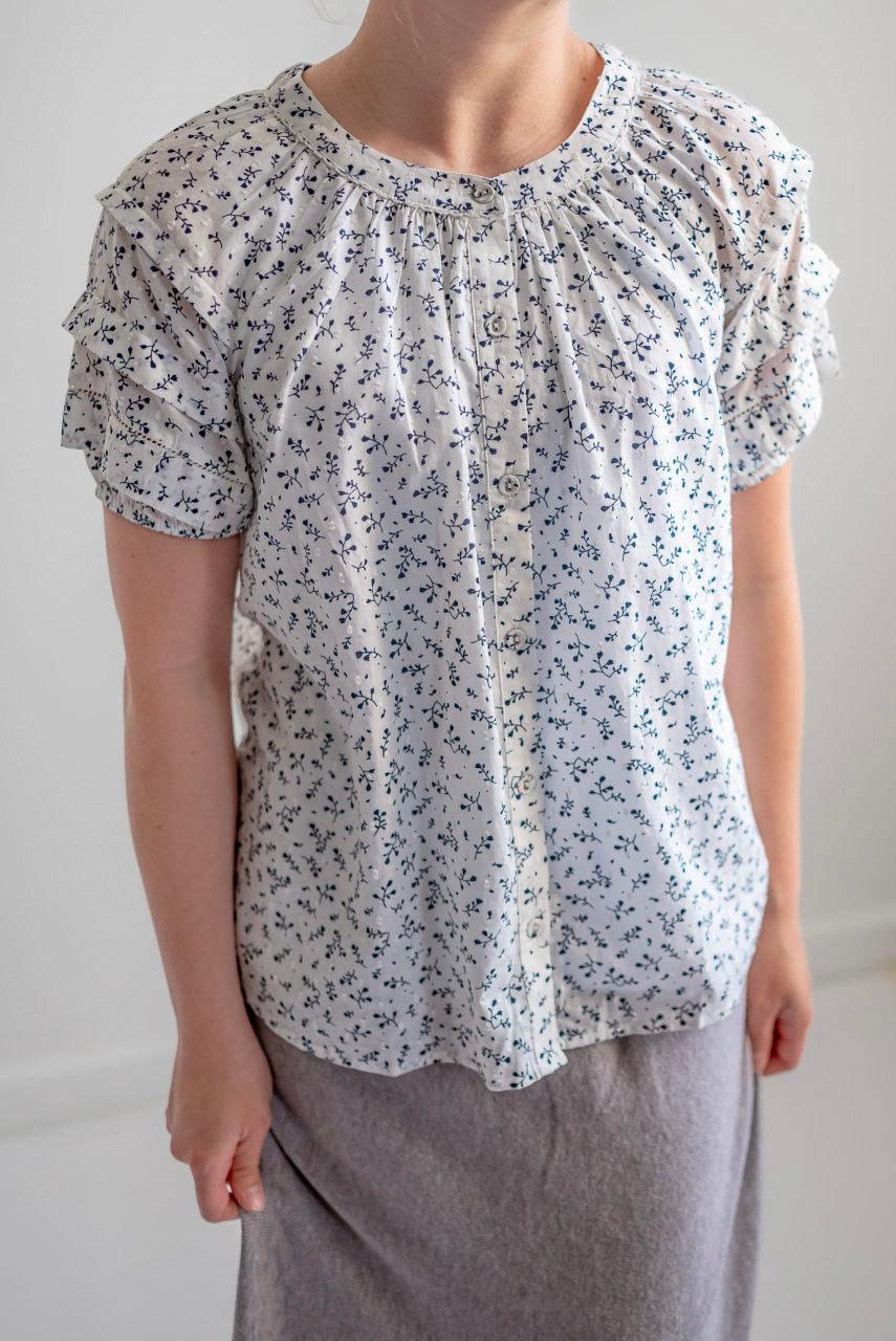 Mae Floral Cotton Top in Navy - Mae Floral Cotton Top in Navy - XS - Salt and Honey